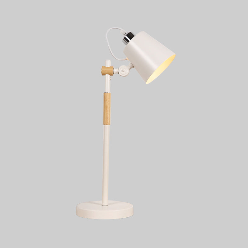 Glowzoë - industrial table lamp in metal bucket style