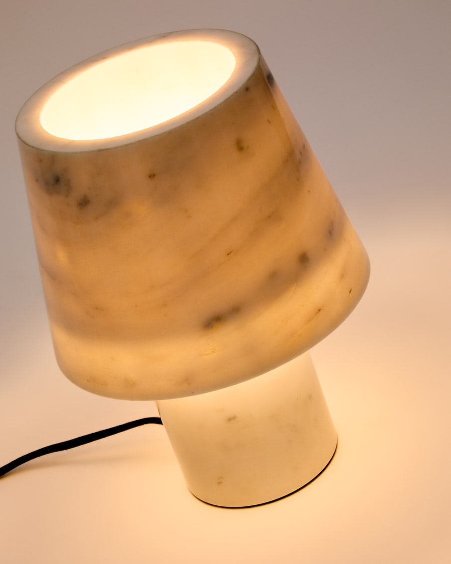 Alaro table lamp in white marble