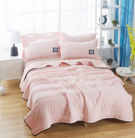 Cooling bed linen