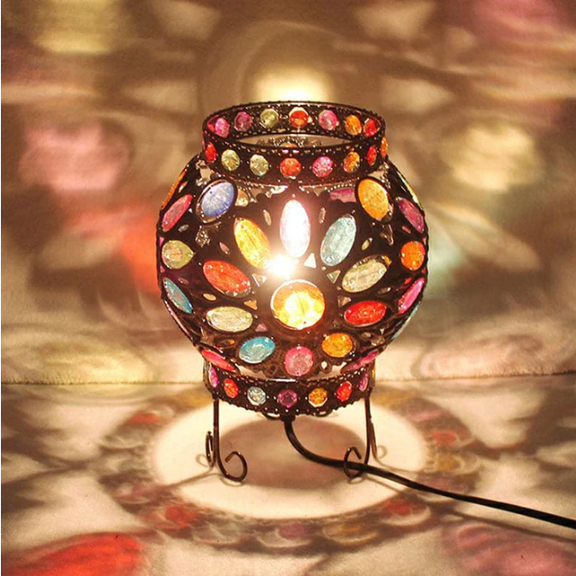 Beadlight - bedside lamp with acrylic beads