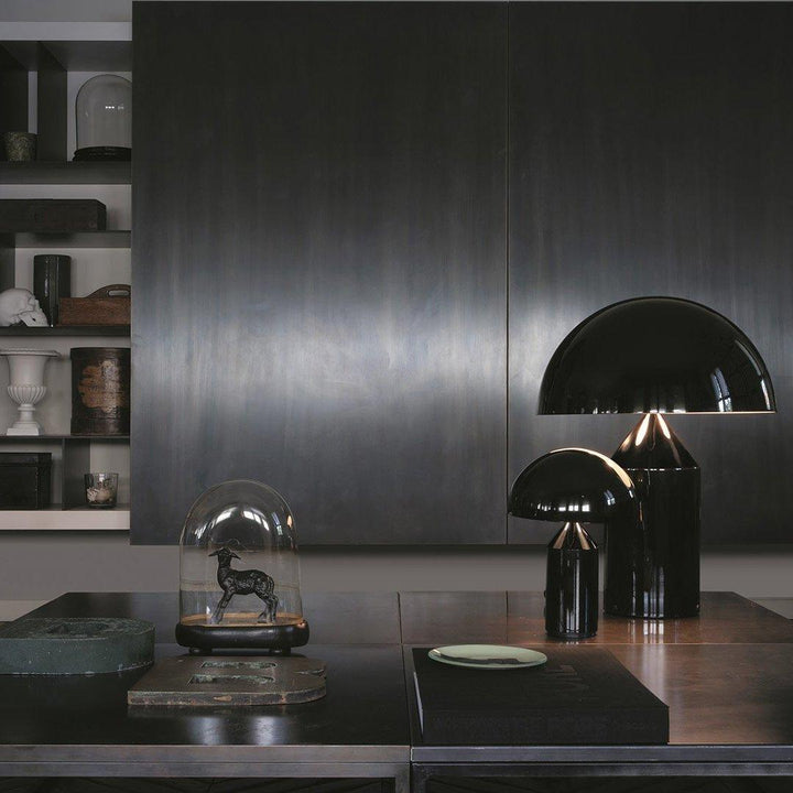Atollo table lamp made of metal