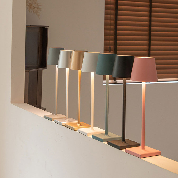 Auralamp - minimalist cordless lamp