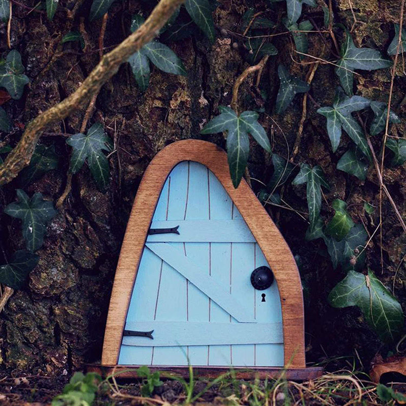 Fairy tale scene - mini elf door