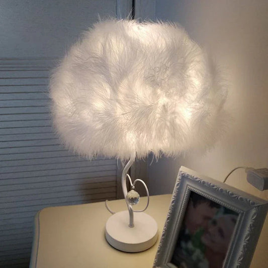 EvoGlow - scandinavian feather cloud table lamp