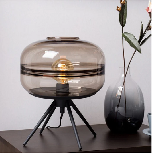 ArtistiLight - lamp with four modern creative legs