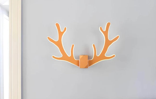 AntlerGlow | elegant LED wall lamp in a modern antler design