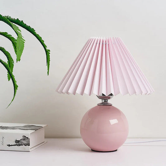 Antique Pleated - vintage table lamp with pleated shade