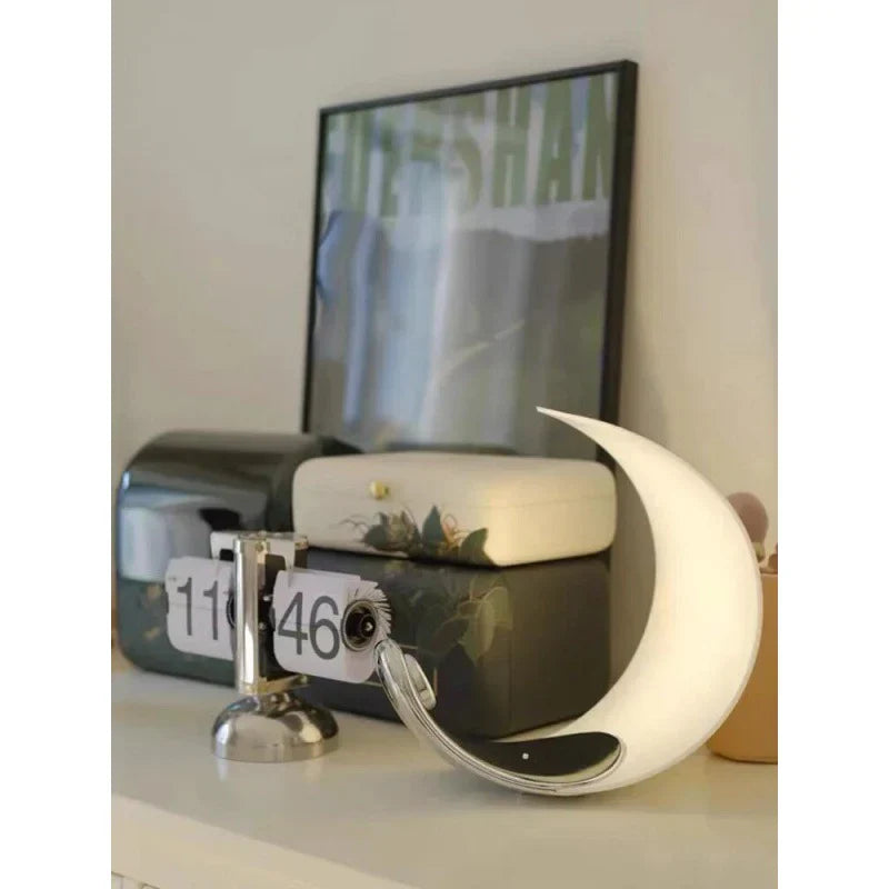 NordicLuna - reading lamp